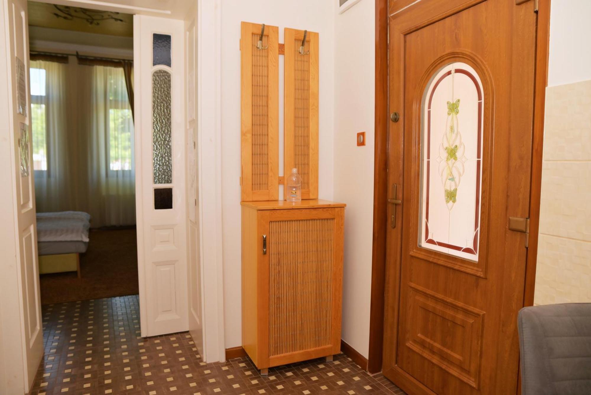 Makotel Apartmanhaz Екстер'єр фото